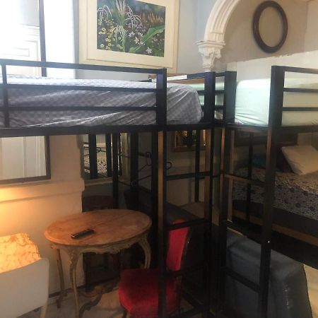Private Room In Manhattan นิวยอร์ก ภายนอก รูปภาพ